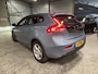 Volvo V40 2.0 T2 Kinetic | LED | Trekhaak | Camera | OH compleet
