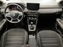Dacia Sandero Stepway 1.0 TCe 90 Comfort / Eerste Eigenaar / All Seasonbanden / Afneembare Trekhaak / Navigatie / Pack Easy / Camera / Lichtmetalen Velgen / Sensoren Voor + Achter /