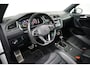 Volkswagen Tiguan 1.4 TSI eHybrid 245pk R-Line | Panoramadak | Trekhaak | Stoelen Elektrisch met Geheugen | Head-Up | 20"