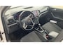Volkswagen T-Cross 1.0 TSI Comfortline 116 PK | Automaat | R-Line Exterieur | Apple Carplay | Dodehoeksensoren | Stoelverwarming | Parkeersensoren | Adaptive Cruise Control | Digital Cockpit Pro | Navigatie | Rijstrookhulp | DAB Radio | Lichtmetalen Velgen | Getinte Ruiten | Bluetooth | Airco | Verlichting Automatisch |