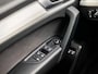 Audi Q5 50 TFSI e S edition 367Pk Automaat (FULL OPTION, PANORAMADAK, DIAMOND STITCHING, BEKERHOUDER GEKOELD/VERWARMD, CAMERA, APPLE CARPLAY, TREKHAAK, ADAPTIVE CRUISE, NIEUWSTAAT)