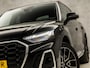 Audi Q5 50 TFSI e S edition 367Pk Automaat (FULL OPTION, PANORAMADAK, DIAMOND STITCHING, BEKERHOUDER GEKOELD/VERWARMD, CAMERA, APPLE CARPLAY, TREKHAAK, ADAPTIVE CRUISE, NIEUWSTAAT)
