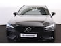 Volvo V60 T6 Recharge AWD Plus Dark - IntelliSafe Assist & Surround - 360º Camera - Harman/Kardon audio - Verwarmde voorstoelen, stuur & achterbank - Parkeersensoren voor & achter - Elektr. bedienb. voorstoelen met geheugen - Elektr. inklapbare trekhaak - 18' LMV