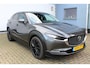 Mazda CX-30 2.0 e-SkyActiv-X M Hybrid Comfort | Incl. 12 maanden Garantie | 360* Camera | Adaptive cruise controle | Lane assist | Stoel/Stuur verwarming | Elektrische kofferbakklep | Dodenhoeksensoren | Keyless start | Head-Up Display | Parkeersensoren V+A | Climate controle | DAB | Navigatie | Set winterbanden met LMV |