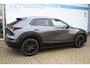 Mazda CX-30 2.0 e-SkyActiv-X M Hybrid Comfort | Incl. 12 maanden Garantie | 360* Camera | Adaptive cruise controle | Lane assist | Stoel/Stuur verwarming | Elektrische kofferbakklep | Dodenhoeksensoren | Keyless start | Head-Up Display | Parkeersensoren V+A | Climate controle | DAB | Navigatie | Set winterbanden met LMV |