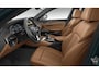 BMW 5-Serie Touring 530e High Executive Luxury Line - B&W - Comfortstoelen - head up - Active Protection - Parking Assistant Plus - High Beam Assistant - Elektrisch verwarmde voorstoelen - zonneschermen -