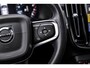 Volvo XC40 T2 Business Pro | Automaat | Panoramadak | Adaptive cruise control | Stoel- en stuurverwarming | Verwarmbare voorruit | Navigatie | Android Auto / Apple Carplay | 19" velgen | Keyless | Achteruitrijcamera |