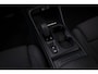 Volvo XC40 T2 Business Pro | Automaat | Panoramadak | Adaptive cruise control | Stoel- en stuurverwarming | Verwarmbare voorruit | Navigatie | Android Auto / Apple Carplay | 19" velgen | Keyless | Achteruitrijcamera |