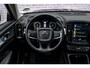 Volvo XC40 T2 Business Pro | Automaat | Panoramadak | Adaptive cruise control | Stoel- en stuurverwarming | Verwarmbare voorruit | Navigatie | Android Auto / Apple Carplay | 19" velgen | Keyless | Achteruitrijcamera |