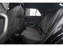 Volkswagen T-Roc 1.5 TSI 150pk R-Line Edition | Trekhaak | Camera | Adaptive Cruise | 17" | Stoelverwarming & Massage