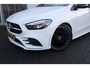 Mercedes-Benz B-klasse 180 Business Solution AMG / Trekhaak afneembaar/ Nightpakket/ Sfeerverlichting/ Camera/ Stoelverwarming/ Carplay