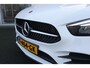 Mercedes-Benz B-klasse 180 Business Solution AMG / Trekhaak afneembaar/ Nightpakket/ Sfeerverlichting/ Camera/ Stoelverwarming/ Carplay