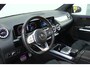 Mercedes-Benz B-klasse 180 Business Solution AMG / Trekhaak afneembaar/ Nightpakket/ Sfeerverlichting/ Camera/ Stoelverwarming/ Carplay