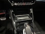Peugeot e-208 GT Pack 50kWh | 1ste eigenaar | Glazen dak | Dodehoekdetectie | LEER/Alcantara | Camera | AUTOMAAT