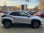 Toyota Yaris Cross 1.5 Hybrid 130PK DYNAMIC NIEUW OP VOORRAAD! STOEL/STUURVERW PARK-SENSOREN BLIND SPOT KEYLESS NAVI CAMERA BLUETOOTH APPLE/ANDROID 17'' LM-VELGEN