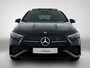 Mercedes-Benz A-klasse 250 e Business Solution AMG | AMG Line Plus pakket | Antidiefstalpakket URBAN GUARD PLUS | Smartphone-integratie | Head-up display | Panoramaschuifdak | Nightpakket | Sierdelen aluminium |