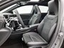 Mercedes-Benz A-klasse 250 e Business Solution AMG | Trekhaak | Nightpakket | Multibeam LED | Stoelverwarming voor | Panoramaschuifdak | Smartphone-integratie |