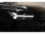 Volvo XC40 P8 Recharge AWD R-Design 78 kWh 3-Fase [ Stylingpack Comfortstoelen Stoelverwarming ]