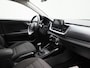 Kia Stonic 1.0 T | Apple Carplay/Android Auto | Achteruitrijcamera | Climate Control | Cruise Control | Lichtmetalen Velgen |