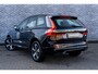 Volvo XC60 2.0 T6 Plug-in hybrid AWD Plus Dark | PHEV | Lederen Bekleding | Panoramadak | Elektrisch Verstelbare Voorstoelen | Stoelverwarming | BLIS | Navigatie