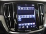 Volvo V60 Cross Country B5 AWD PRO | Massage | Trekhaak | Bowers&Wilkins | Panoramadak |