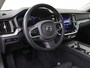 Volvo V60 Cross Country B5 AWD PRO | Massage | Trekhaak | Bowers&Wilkins | Panoramadak |