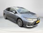 Toyota Corolla 1.8 Hybrid Executive **NAVIGATIE/ STOELVERWARMING VOOR EN ACHTER/ TREKHAAK/ LEDER/ DODEHOEK DETECTIE/ GARANTIE**