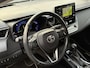 Toyota Corolla 1.8 Hybrid Executive **NAVIGATIE/ STOELVERWARMING VOOR EN ACHTER/ TREKHAAK/ LEDER/ DODEHOEK DETECTIE/ GARANTIE**