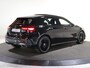 Mercedes-Benz A-klasse 180 Business Solution AMG | Panoramaschuifdak | Premium plus | Head-Up | Stoelverwarming | Achteruitrijcamera |  MULTIBEAM LED |