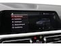 BMW 3-Serie Touring 320d High Executive | M-Sport | Panoramadak | Camera | Stoelverwarming | 19 Inch