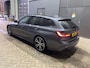 BMW 3-Serie Touring 320d High Executive | M-Sport | Panoramadak | Camera | Stoelverwarming | 19 Inch