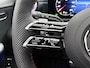 Mercedes-Benz A-klasse 250 e Business Solution AMG | Nightpakket | Panoramaschuifdak | Multibeam LED | Stoelverwarming voor | Smartphone integratie | KEYLESS GO | Extra USB-poorten |