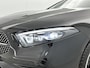 Mercedes-Benz A-klasse 250 e Business Solution AMG | AMG Line Plus pakket | Antidiefstalpakket URBAN GUARD PLUS | Smartphone integratie | Head-up display | Augmented Reality Navigation | Nightpakket | 360° camera |
