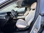 Mazda 6e Takumi 68.8 kWh / Warm beige interieur