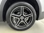 Mercedes-Benz GLB GLB 180 Automaat AMG Line 7-Persoons | Advanced Plus Pakket | Licht- en zicht-pakket | Stoelverwarming | Panoramadak | Keyless Go | LED