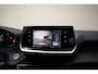 Peugeot 2008 50 kWh Allure 3-Fase [ LED Navi Camera Apple/Android Stoelverwarming ]