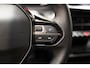 Peugeot e-2008 50 kWh Allure 3-Fase [ LED Navi Camera Apple/Android Stoelverwarming ]