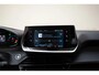 Peugeot e-2008 50 kWh Allure 3-Fase [ LED Navi Camera Apple/Android Stoelverwarming ]