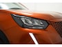 Peugeot e-2008 50 kWh Allure [ LED Navi Camera Stoelverwarming PDC ]