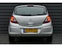 Opel Corsa 1.4 16V 100PK 5-DRS COSMO / NAVI / CLIMA / PDC / 16"LMV / BLUETOOTH / CRUISECONTROL / SCHITTERENDE STAAT !!