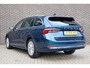 Skoda Octavia Combi 1.0 TSI 110pk Ambition | Stoelverwarming | Zwenkbare Trekhaak | Achteruitrijcamera