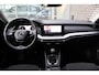 Skoda Octavia Combi 1.0 TSI 110pk Ambition | Stoelverwarming | Zwenkbare Trekhaak | Achteruitrijcamera