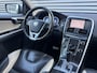 Volvo XC60 2.0 T5 R-Design -241 PK!-AUTOMAAT-VOLLEDER-STOELVERWARMING-XENON-TREKHAAK-1800 KG TREKGEWICHT-ELEK. ACHTERKLEP-ETC.