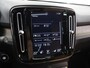 Volvo XC40 2.0 T4 Inscription | Elektr. Trekhaak | Panoramadak| Stuur/Stoel/Achterbankverwarming | Navigatie | Carplay | Keyless Go | Parkeercamera 360° | Elektr. Achterklep |