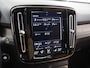 Volvo XC40 2.0 T4 Inscription | Elektr. Trekhaak | Panoramadak| Stuur/Stoel/Achterbankverwarming | Navigatie | Carplay | Keyless Go | Parkeercamera 360° | Elektr. Achterklep |