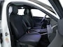 Volkswagen T-Roc R-Line First Edition 1.5 eTSI 150 PK | Panoramadak| Trekhaak | Elek. achterklep | Stuur & Stoelverwarming | IQ.Light | Black Style |
