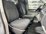 Volkswagen Transporter 2.0 TSI L2H1 Benzine Dubbele Schuifdeur Airco Cruise controle Bpm vrij Trekhaak Klep achter Omvormer Kastinrichting Standkachel Euro 6 Benzine Ideaal voor ombouw naar Camper !!