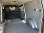 Volkswagen Transporter 2.0 TSI L2H1 Benzine Dubbele Schuifdeur Airco Cruise controle Bpm vrij Trekhaak Klep achter Omvormer Kastinrichting Standkachel Euro 6 Benzine Ideaal voor ombouw naar Camper !!