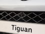 Volkswagen Tiguan R-Line-Edition 1.5 eHybrid 150 kW / 204 pk SUV 6 v | Panoramadak | Trekhaak | Stoelverwarming | LED Matrix |