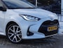Toyota Yaris 1.5 Hybrid Executive PANO | TWO-TONE | H-LEER | HUD | ECC | NAVI